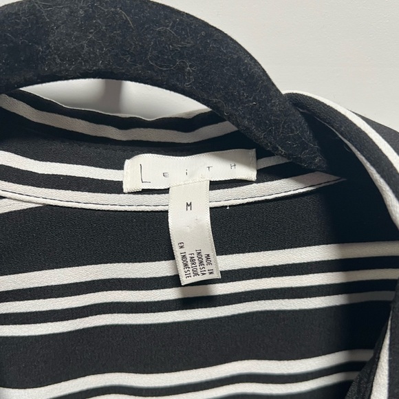 Leith Black Strip Faux Wrap Blouse With Waist Tie M (D1) - Picture 6 of 6